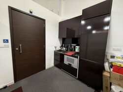 Eon Shenton (D2), Office #453865151